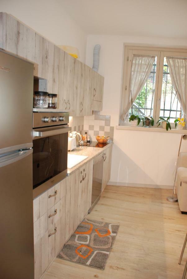 Casa Anita Apartment Limone sul Garda Luaran gambar
