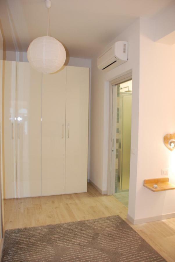 Casa Anita Apartment Limone sul Garda Luaran gambar