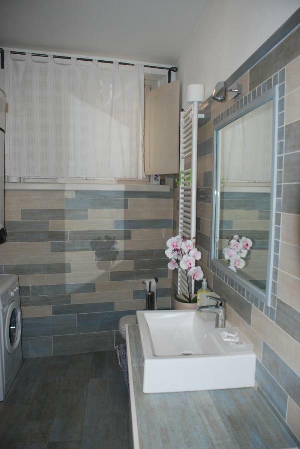 Casa Anita Apartment Limone sul Garda Luaran gambar